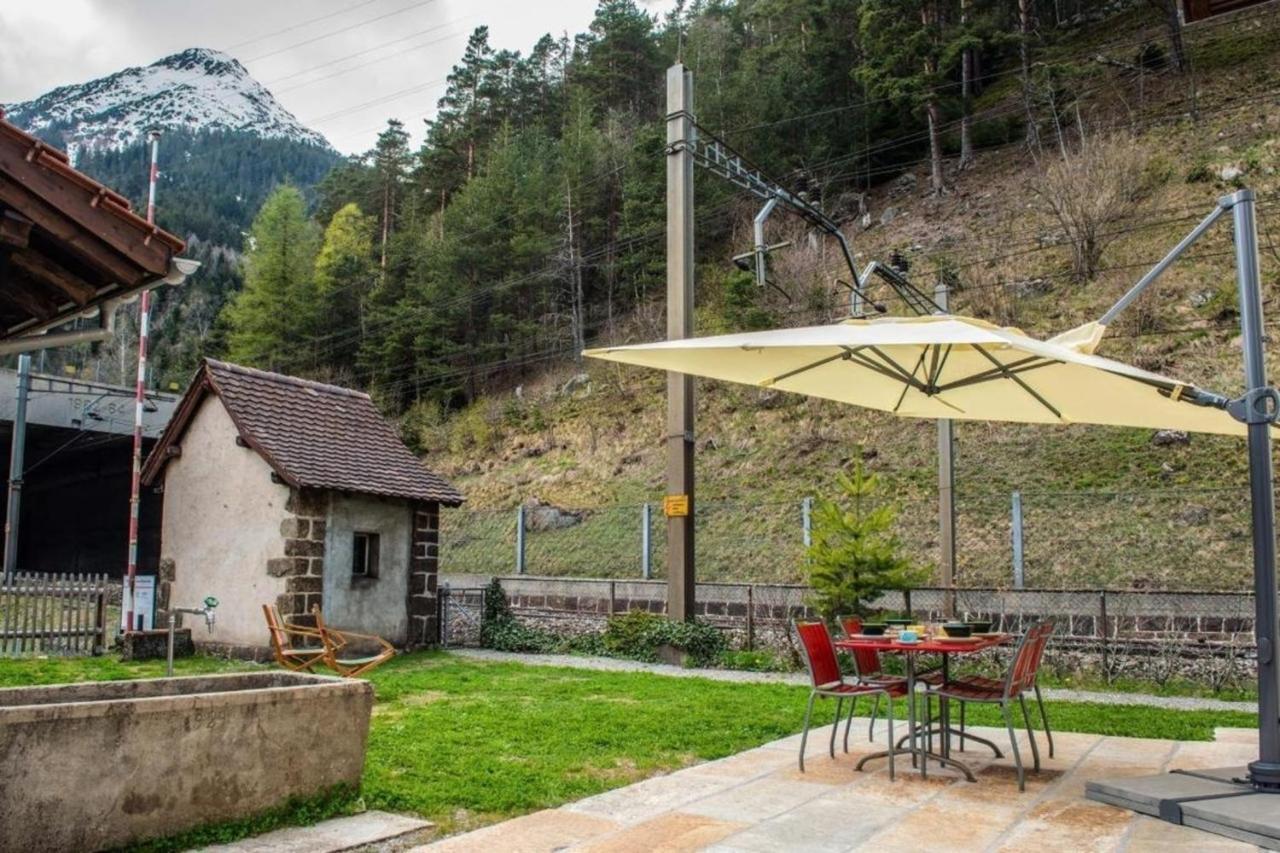 Bahnwaerterhaus Eggwald Villa Wassen Buitenkant foto